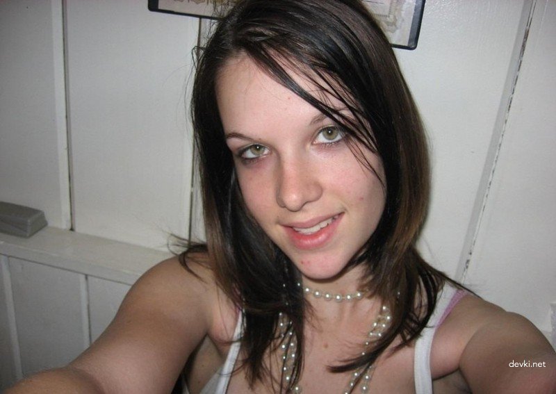 Kinky Wife Amateur Porn: Explicit Sex with a Deviant Wife