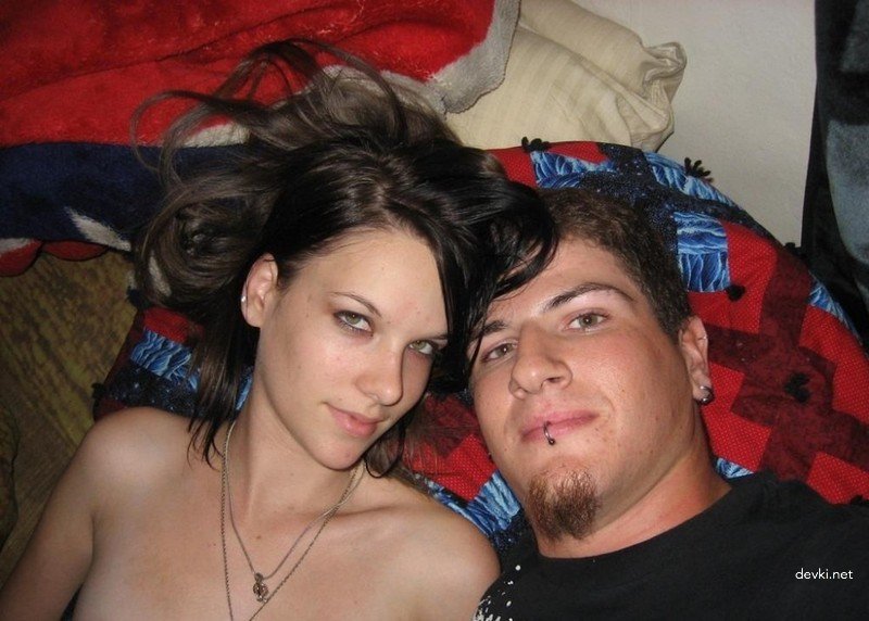 Kinky Wife Amateur Porn: Explicit Sex with a Deviant Wife