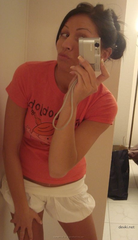 Hot Amateur Babe Gets Fucked Hard in Mouth and Pussy