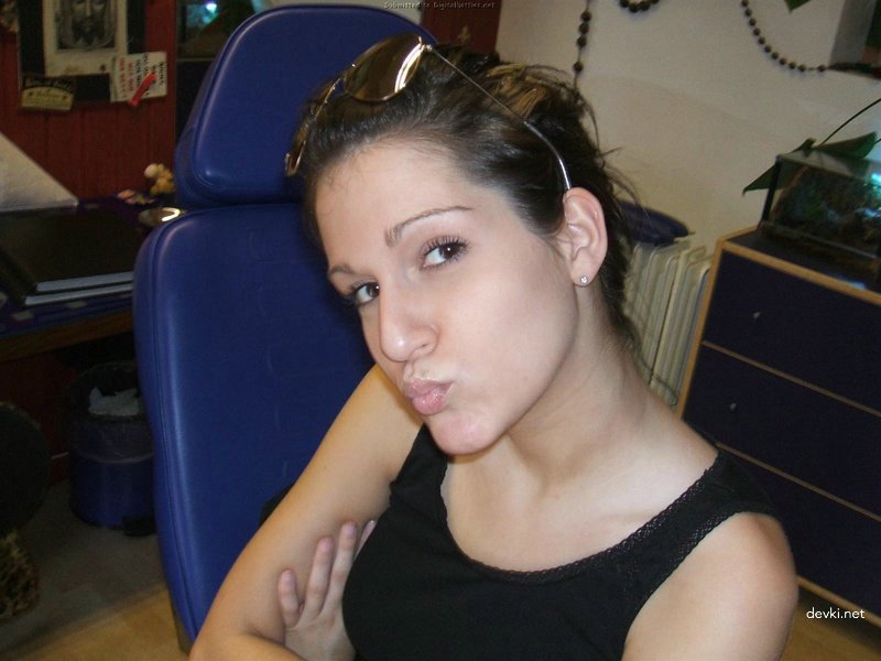 Raunchy Amateur Blowjob: Ravishing Girl Gets Her Throat Stretched