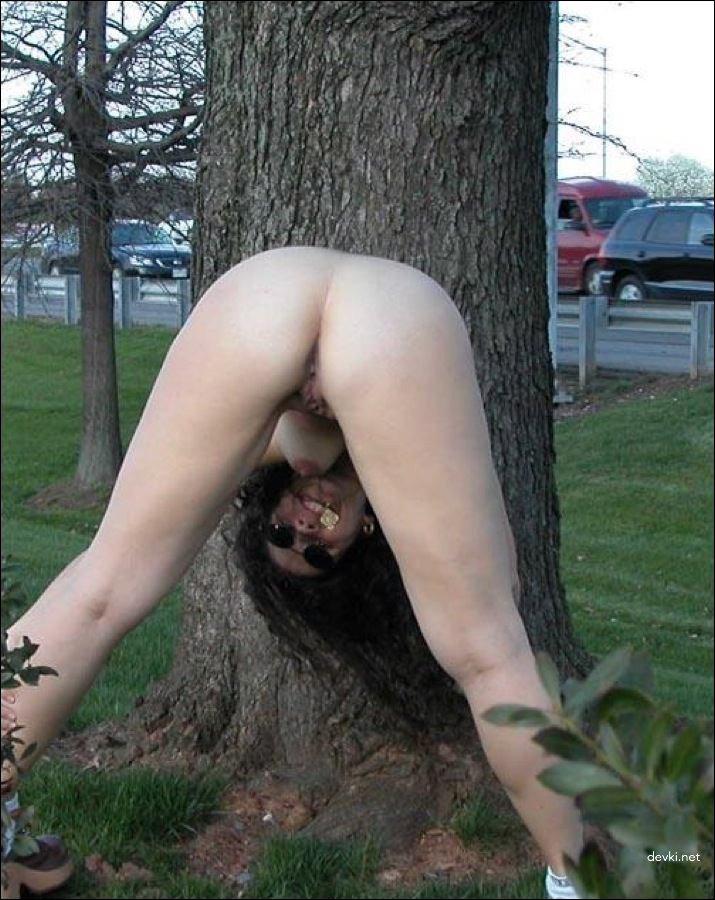 Big Booty Granny Amateur Photo - Explicit Mature Woman with Huge Ass