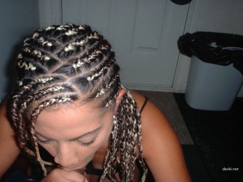 Latina Blowjob: Explicit Amateur Porn Photo Shoot