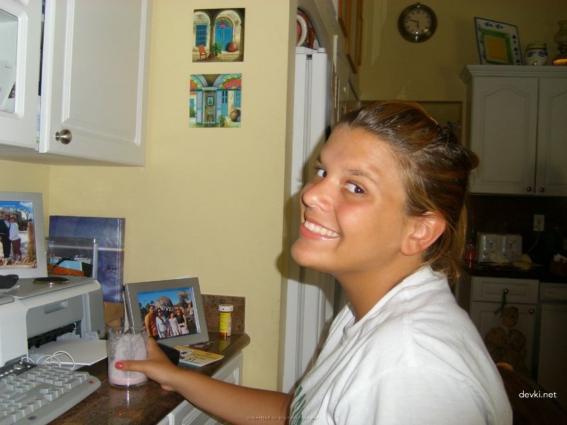 Hot Family Fun: Amateur Porn Pics of Incestuous Pleasures