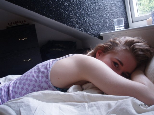 Naughty Virgin Poses Naked - Explicit Amateur Photo Shoot