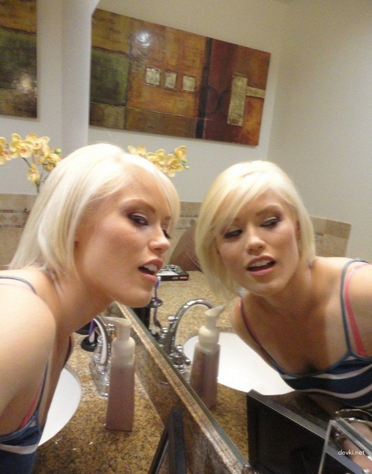 Young Blonde Gives Blowjob and Gets Fucked - Amateur Porn Photo