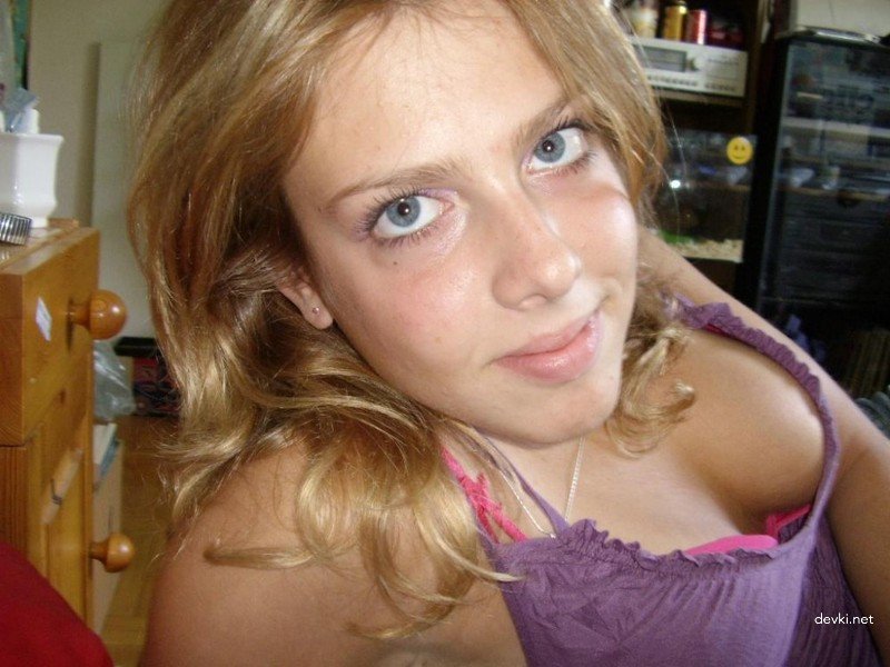 Blonde Babe Gives Sloppy Blowjob to Boyfriend - Explicit Amateur Porn Photo