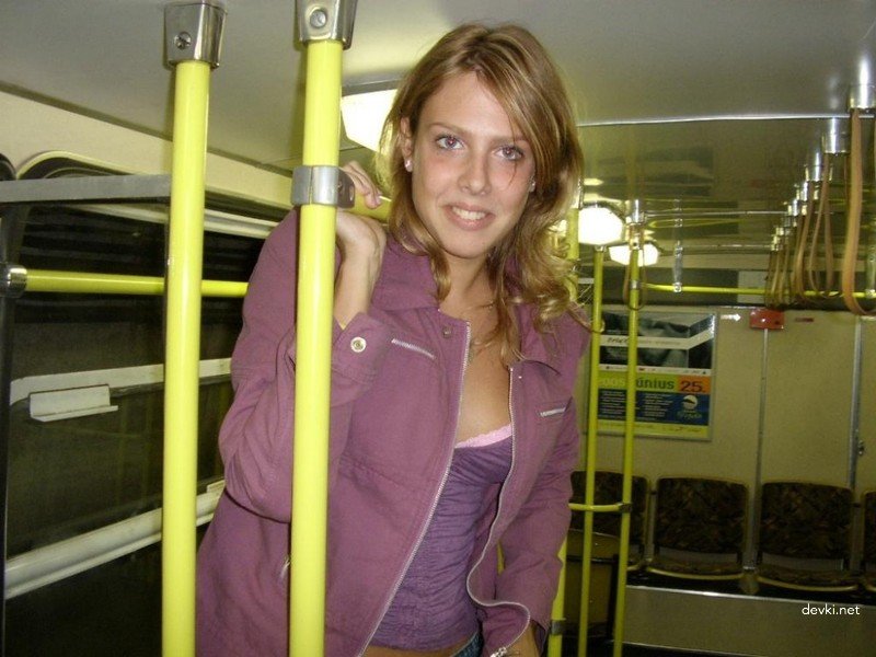 Blonde Babe Gives Sloppy Blowjob to Boyfriend - Explicit Amateur Porn Photo