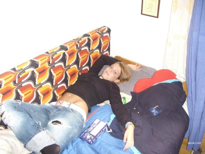 Blonde Babe Gives Sloppy Blowjob to Boyfriend - Explicit Amateur Porn Photo