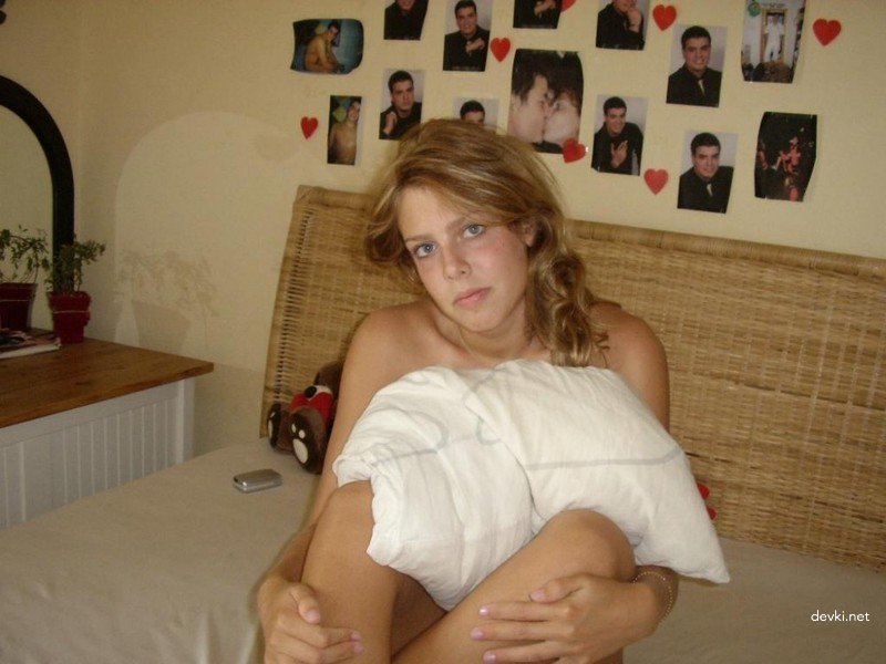 Blonde Babe Gives Sloppy Blowjob to Boyfriend - Explicit Amateur Porn Photo