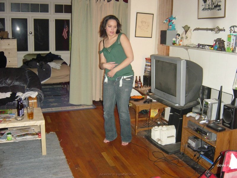 Kinky Latina Amateur Porn Pics - Explicit and Hardcore Content