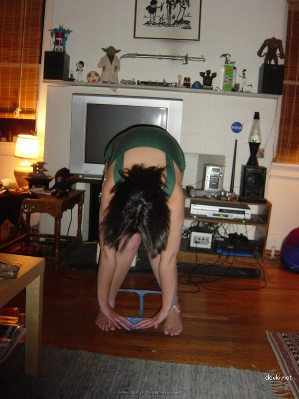 Kinky Latina Amateur Porn Pics - Explicit and Hardcore Content