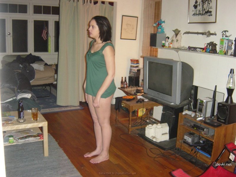 Kinky Latina Amateur Porn Pics - Explicit and Hardcore Content