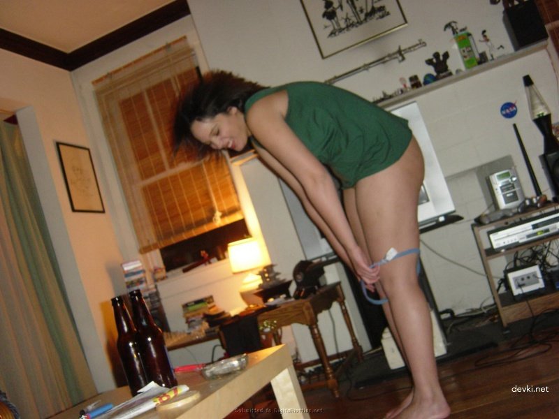 Kinky Latina Amateur Porn Pics - Explicit and Hardcore Content