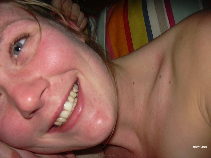 Intense Close-Up Blowjob Amateur Porn Scene - Explicit Oral Sex Shot