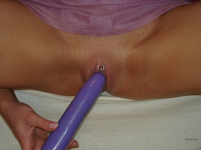 Amateur Girlfriend's First Masturbation Session - Explicit Solo Porn Pics