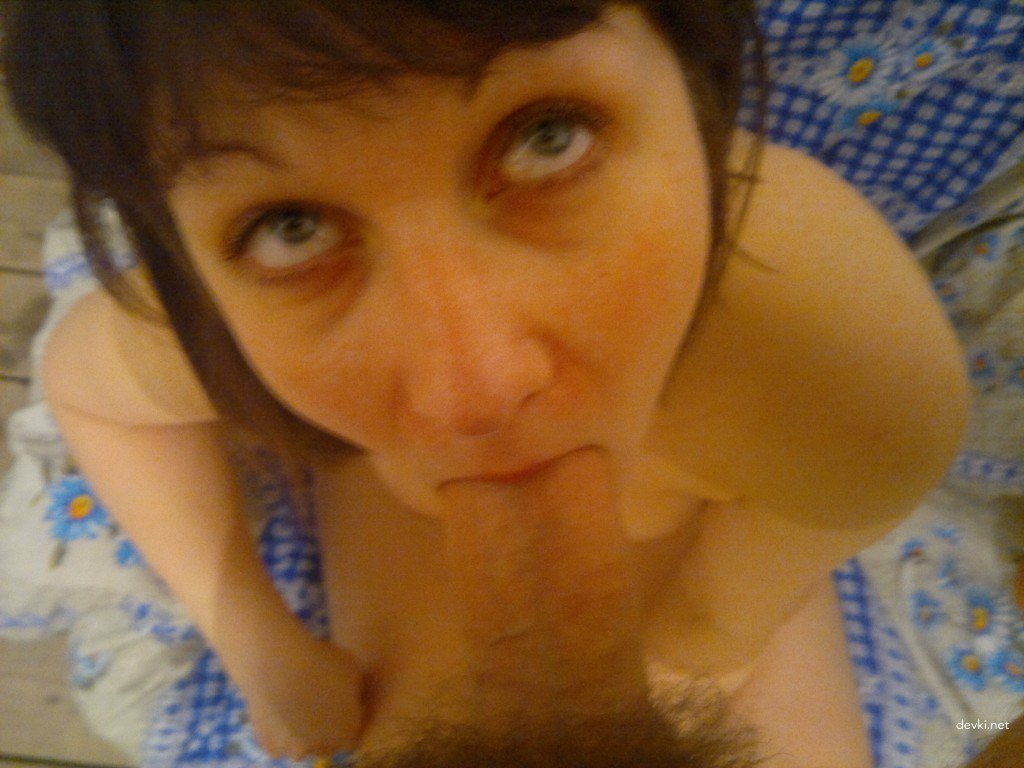 Versatile Sex Goddess in Amateur Porn Pics - Lady for All Types of Sex