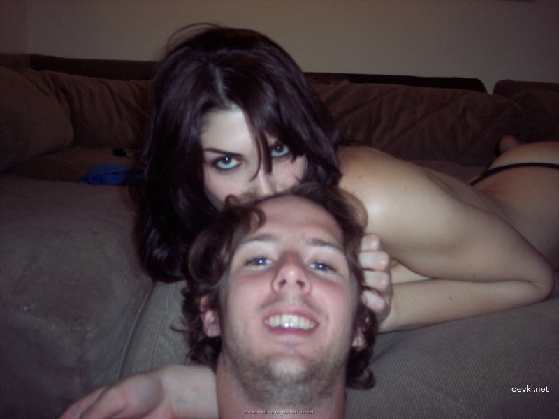 Sweet Evening Amateur Porn: Hot and Explicit Photo Session