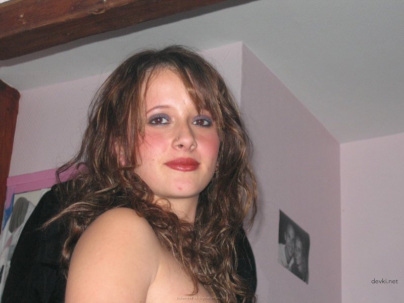 Drunk Wife Fucked: Amateur Porn Photo of Hardcore Sex