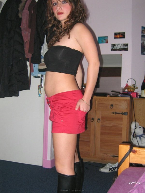 Drunk Wife Fucked: Amateur Porn Photo of Hardcore Sex