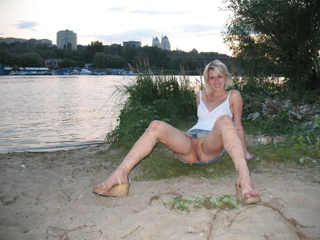 Hot Slut Engages in Hardcore Sex - Amateur Porn Photo