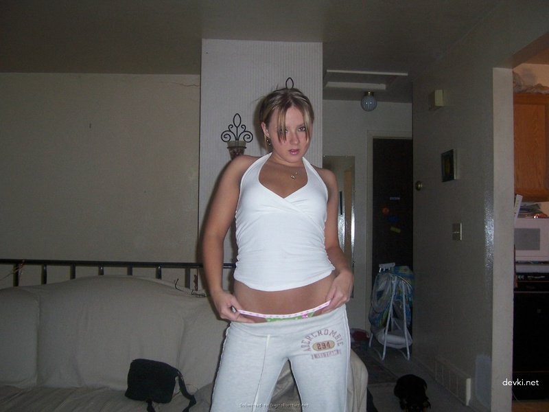 Blowjob and Facial Cumshot - Amateur Porn Photo