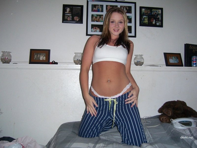 Blowjob and Facial Cumshot - Amateur Porn Photo