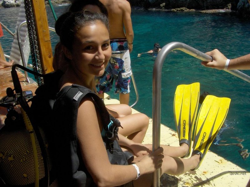 Hot Amateur Interracial Sex with Gorgeous Mulatto Babe