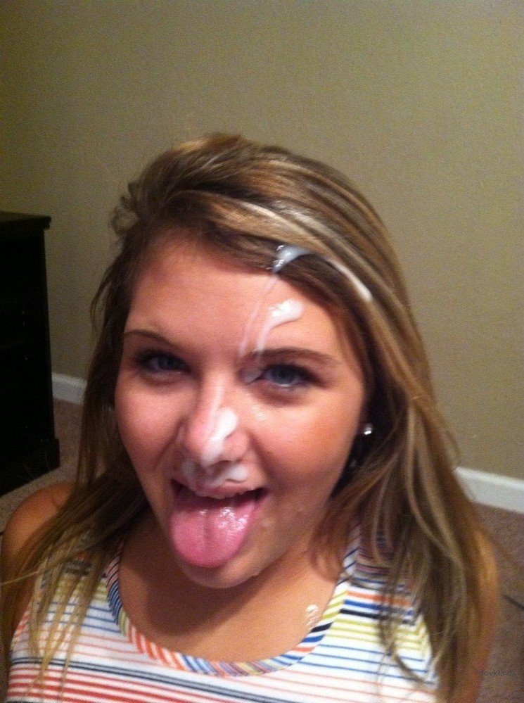 Hot Young Girls' Homemade Cumshots: Explicit Amateur Porn Photos