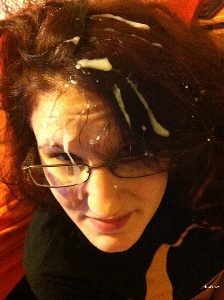 Hot Young Girls' Homemade Cumshots: Explicit Amateur Porn Photos