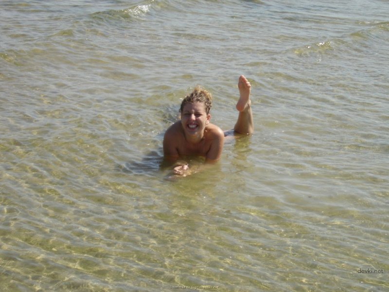 Hot Girlfriend Loves Riding Cock: Amateur Porn Photo