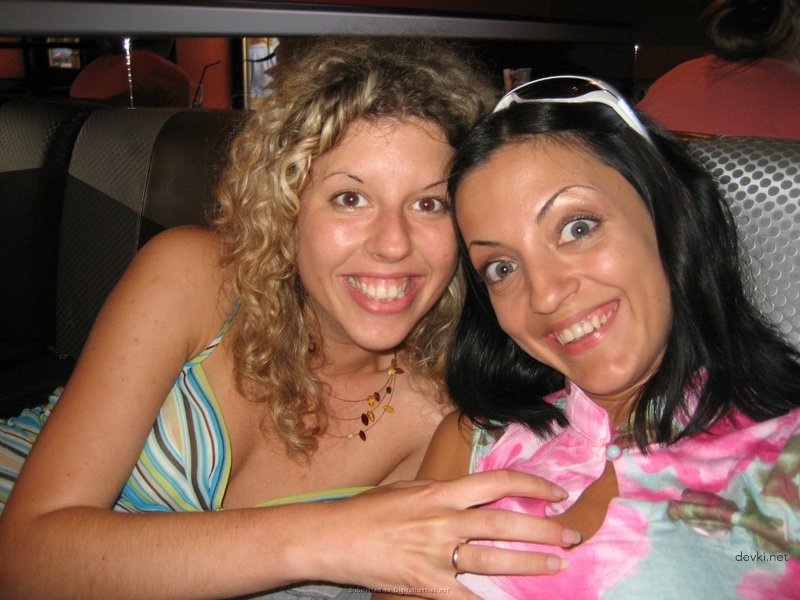 Hot Girlfriend Loves Riding Cock: Amateur Porn Photo