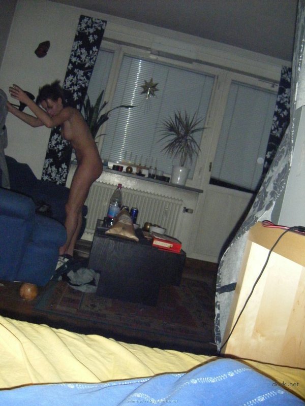 Forced Blowjob Amateur Porn: Girl Sucking Cock Explicitly