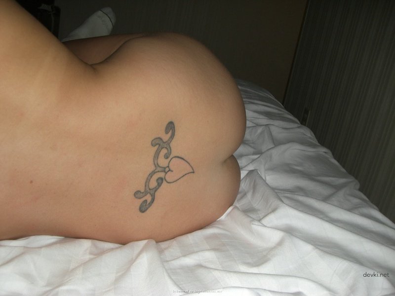 Wild Bed Sex: Amateur Porn Photo featuring Explicit Debauchery