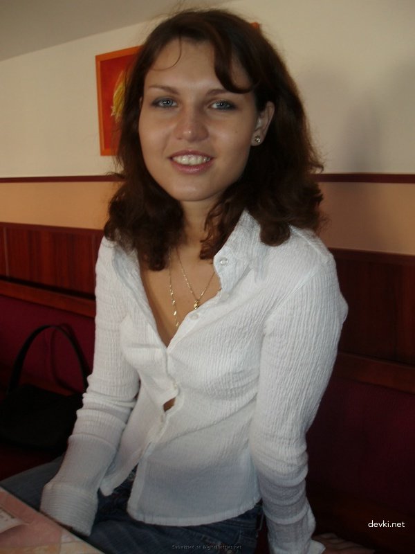 Girl Helps Boyfriend Cum: Explicit Amateur Porn Photo