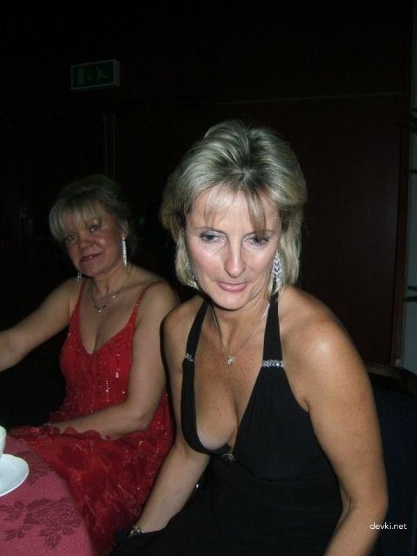 50-Year-Old Amateur Craving Hardcore Sex Photos