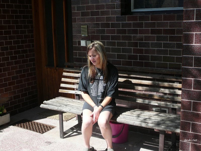 Big Tits Amateur Babe Exposed: Explicit Photos