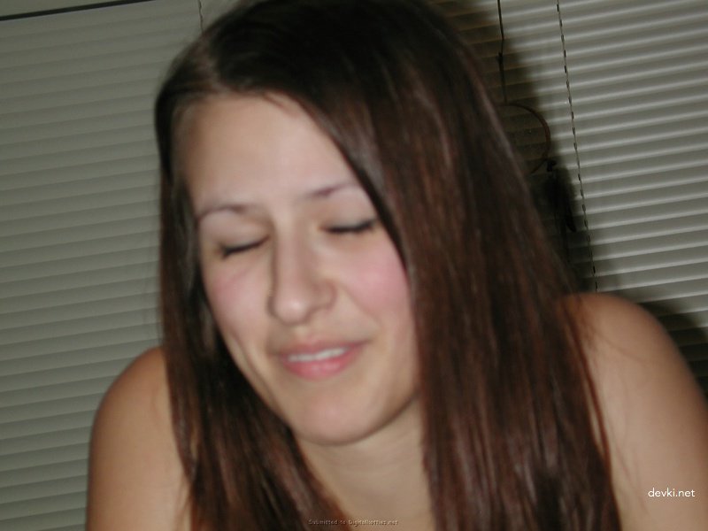 Wild At-Home Amateur Porn: Explicit House Party Orgy