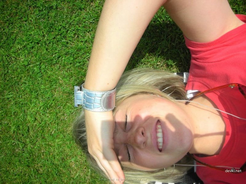 Young Amateur Masturbates After Class - Explicit Solo Porn Photo