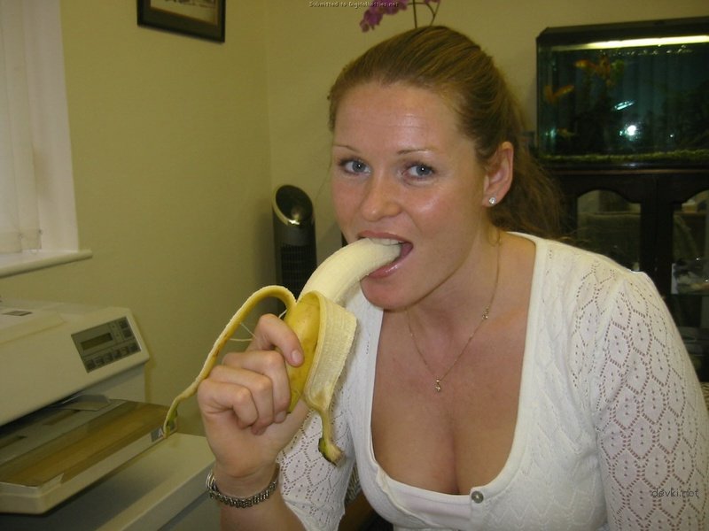 Mature Slut in Hardcore Amateur Porn Photos