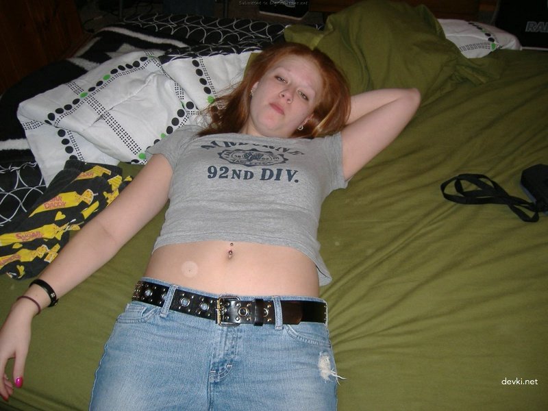 Redhead Gives Blowjob: Amateur Porn Photo