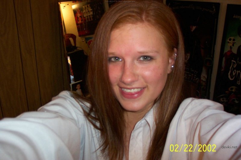 Redhead Gives Blowjob: Amateur Porn Photo