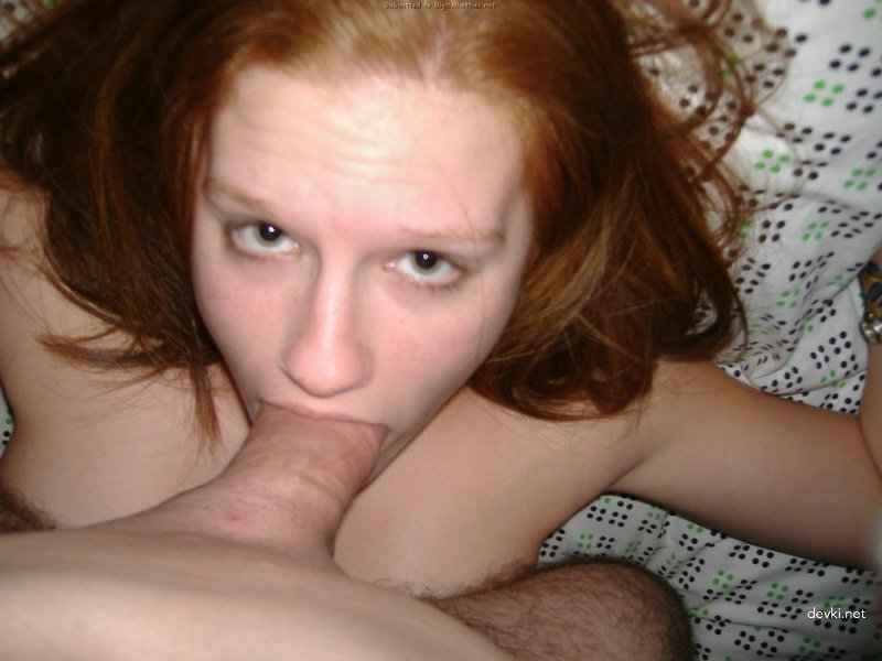 Redhead Gives Blowjob: Amateur Porn Photo
