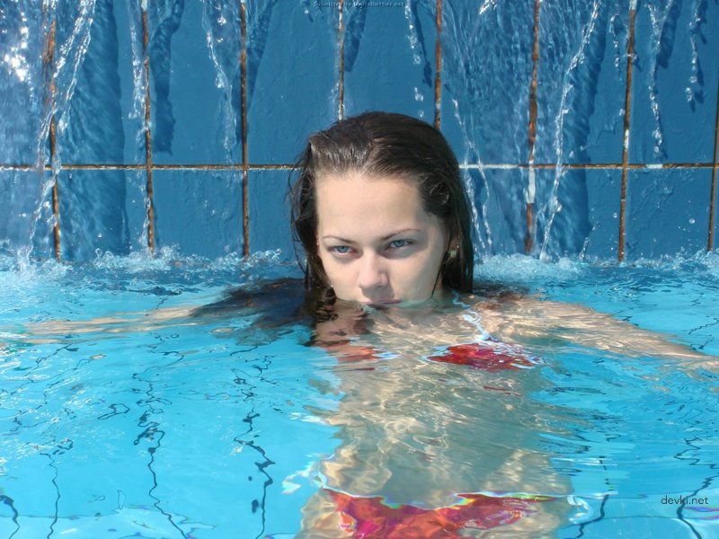 Hardcore Vacation Sex: Amateur Hubby Fucks Wife in Explicit Porn Pics