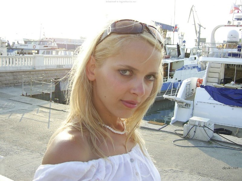 Hot Amateur Wife Sex Night - Explicit Homemade Porn Photos