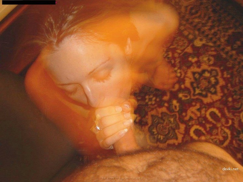 Anal-loving amateur gets pounded in explicit homemade porn