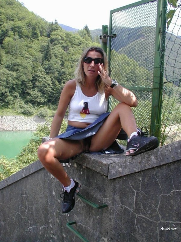 Hot Amateur Married Woman Porn - Explicit Homemade Sex