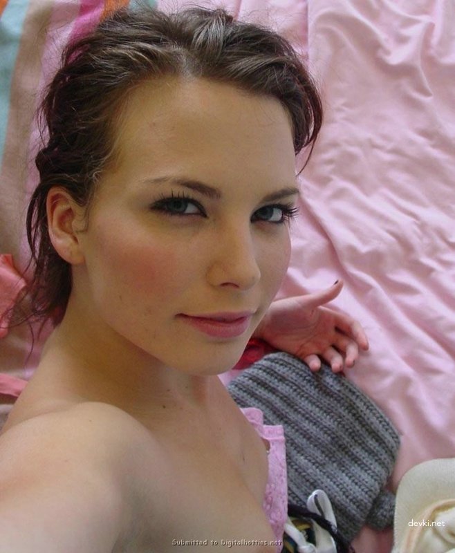 Explicit Amateur Selfie of Young Girl with Hairy Pussy