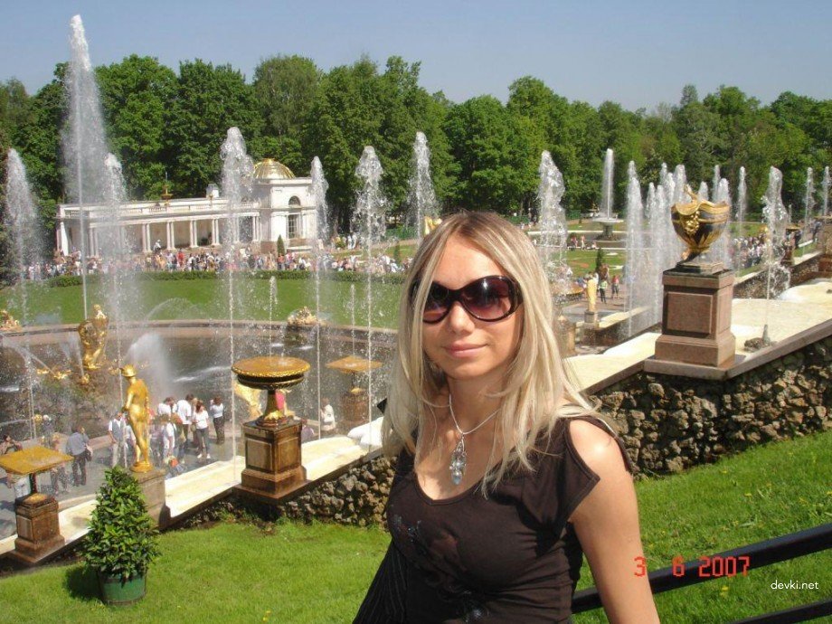 Russian Amateur Girls Erotic Photos: Uncensored XXX Content