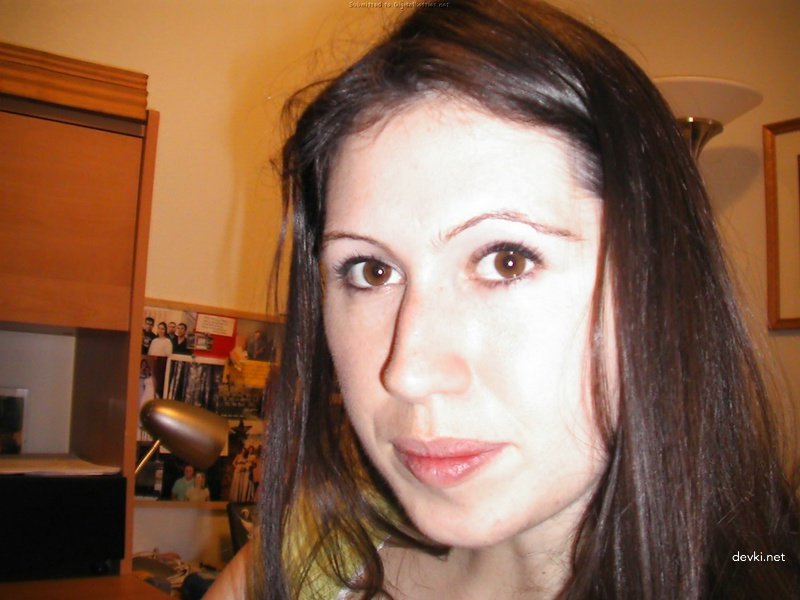 Young Girl Loves Sucking Cocks: Explicit Amateur Blowjob Photos