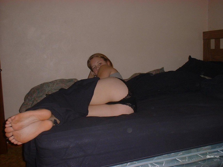 Amateur Slut Fucks Herself with Bottle in Ass - Explicit Anal Play Photo